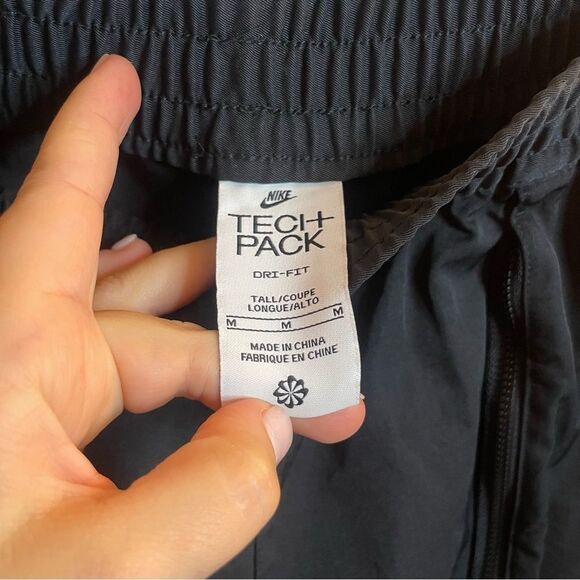 Nike Tech Pack Utility Pants size Medium - Picture 7 of 9